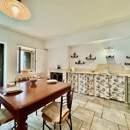 Casa Dolce With Private Plunge Pool By Dadovillas *